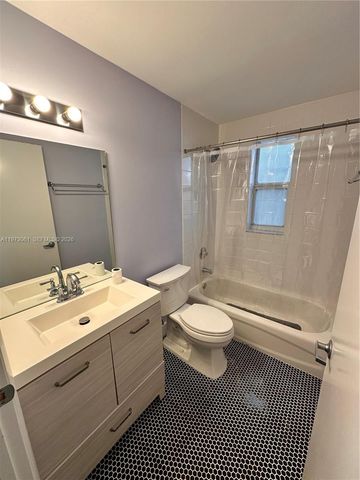 1542 Drexel Ave 107, Miami Beach, FL 33139