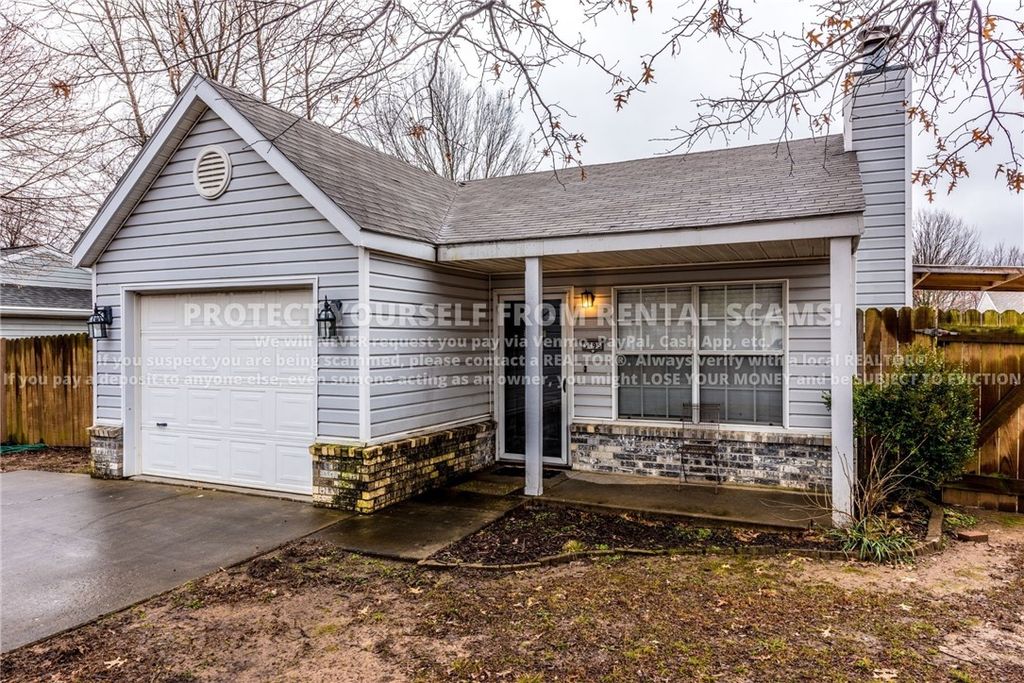 3195 W Woodfield Way, Fayetteville, AR 72704