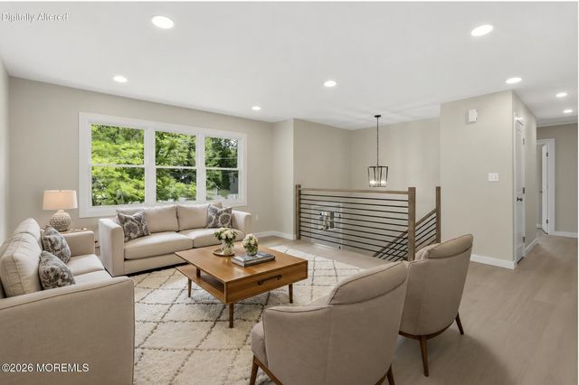 60 Woodland Road, Bayville, NJ 08721