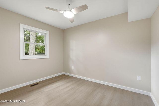 60 Woodland Road, Bayville, NJ 08721