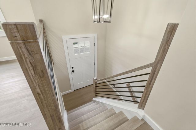60 Woodland Road, Bayville, NJ 08721