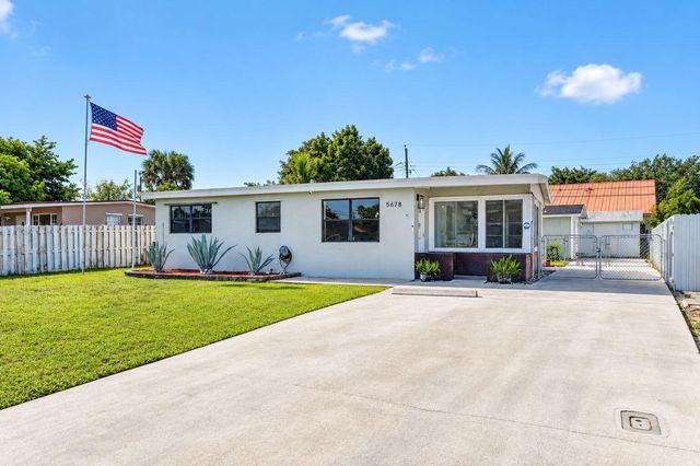 5678 Cinnamon Drive, West Palm Beach, FL 33415