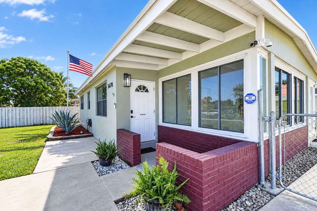 5678 Cinnamon Drive, West Palm Beach, FL 33415