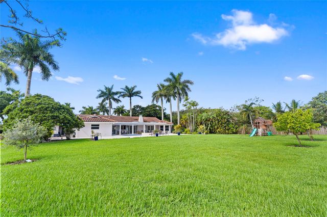 11391 Sundance Ln, Boca Raton, FL 33428