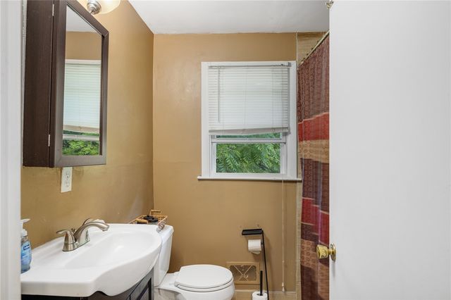 314 Bakerdale Road, Greece, NY 14616