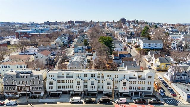 656 Mystic Ave B, Somerville, MA 02145