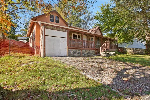 4 Fall Mountain Terrace, Plymouth, CT 06786