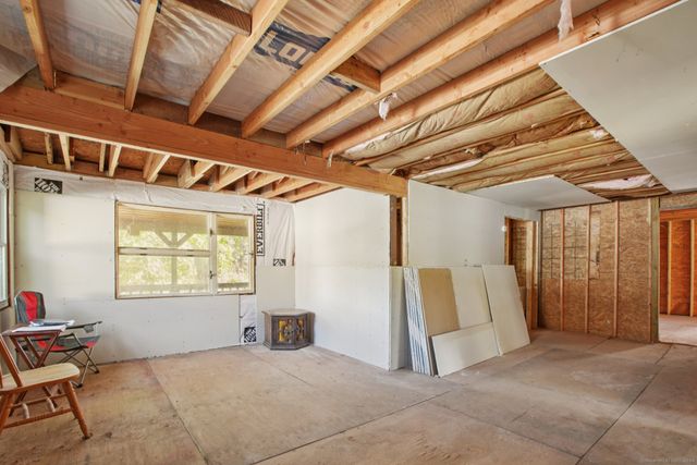 4 Fall Mountain Terrace, Plymouth, CT 06786