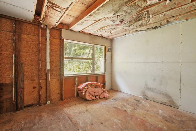 4 Fall Mountain Terrace, Plymouth, CT 06786