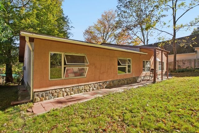 4 Fall Mountain Terrace, Plymouth, CT 06786