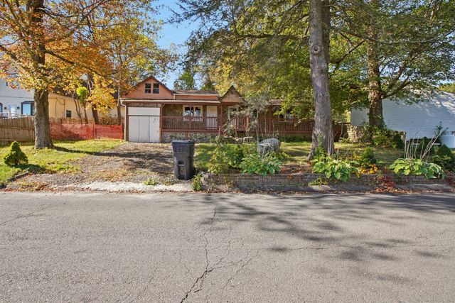 4 Fall Mountain Terrace, Plymouth, CT 06786