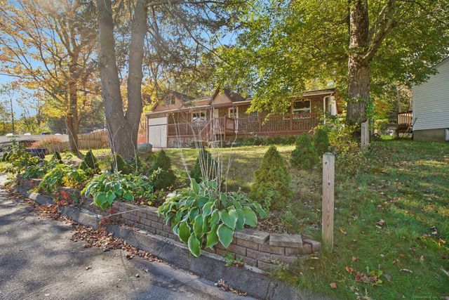 4 Fall Mountain Terrace, Plymouth, CT 06786