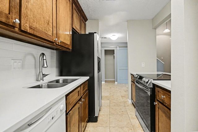 3616 Ocee Street, Houston, TX 77063