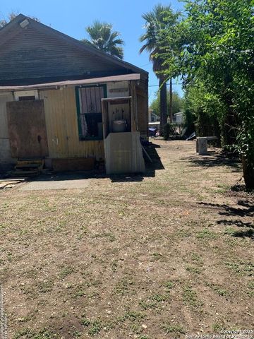 103 NEW YORK PL, San Antonio, TX 78214