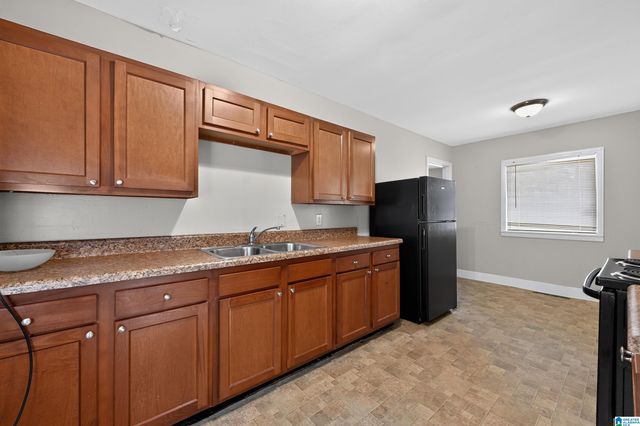 9801 VIRGINIANNA DRIVE, Birmingham, AL 35215