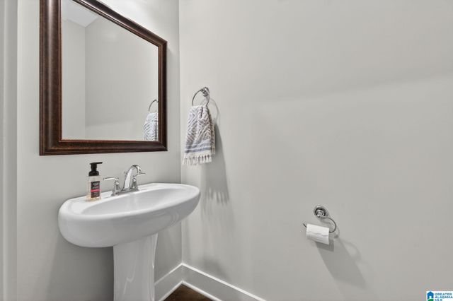 765 GRIFFIN PARK CIRCLE, Birmingham, AL 35242