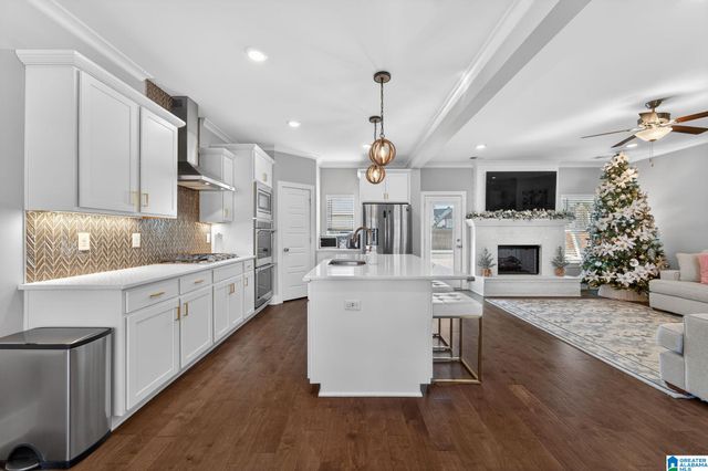 765 GRIFFIN PARK CIRCLE, Birmingham, AL 35242