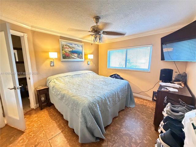 1581 SW 27th Ter, Fort Lauderdale, FL 33312