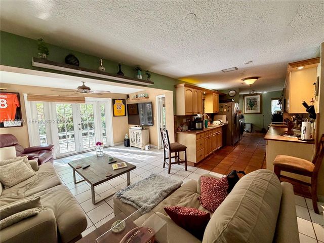 1581 SW 27th Ter, Fort Lauderdale, FL 33312