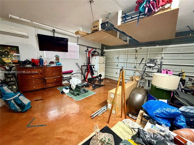 1581 SW 27th Ter, Fort Lauderdale, FL 33312