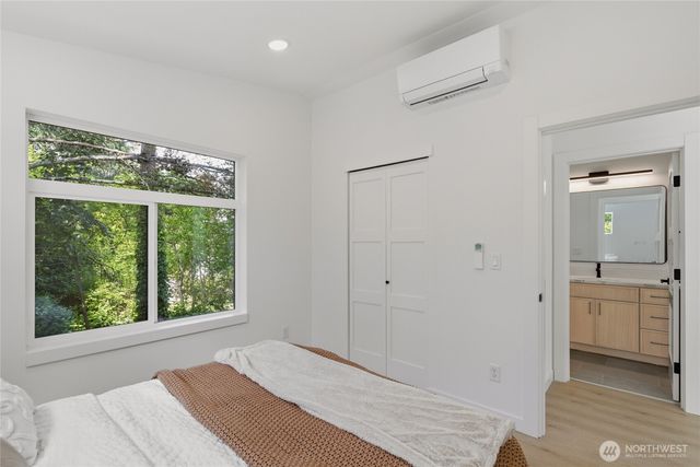 5716 NE 65th Street, Seattle, WA 98115