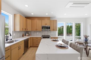 5716 NE 65th Street, Seattle, WA 98115