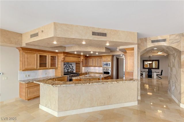 9103 Alta Drive 701, Las Vegas, NV 89145