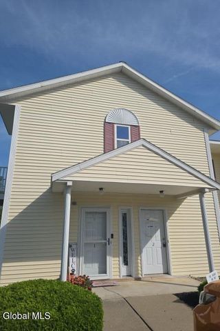 1102 Cambridge Manor Drive 2, Scotia, NY 12302