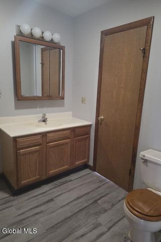 1102 Cambridge Manor Drive 2, Scotia, NY 12302