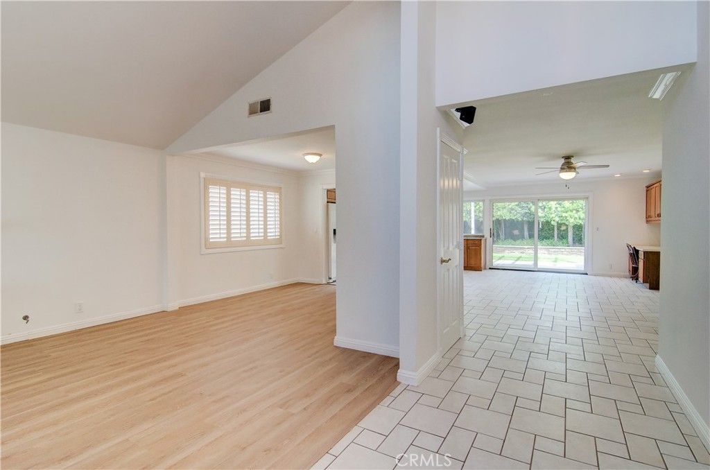 Image 14 of property listing at 4309 Dogwood Avenue, Seal Beach, CA 90740