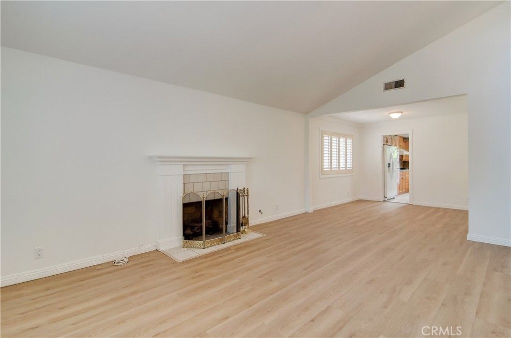 Image 17 of property listing at 4309 Dogwood Avenue, Seal Beach, CA 90740