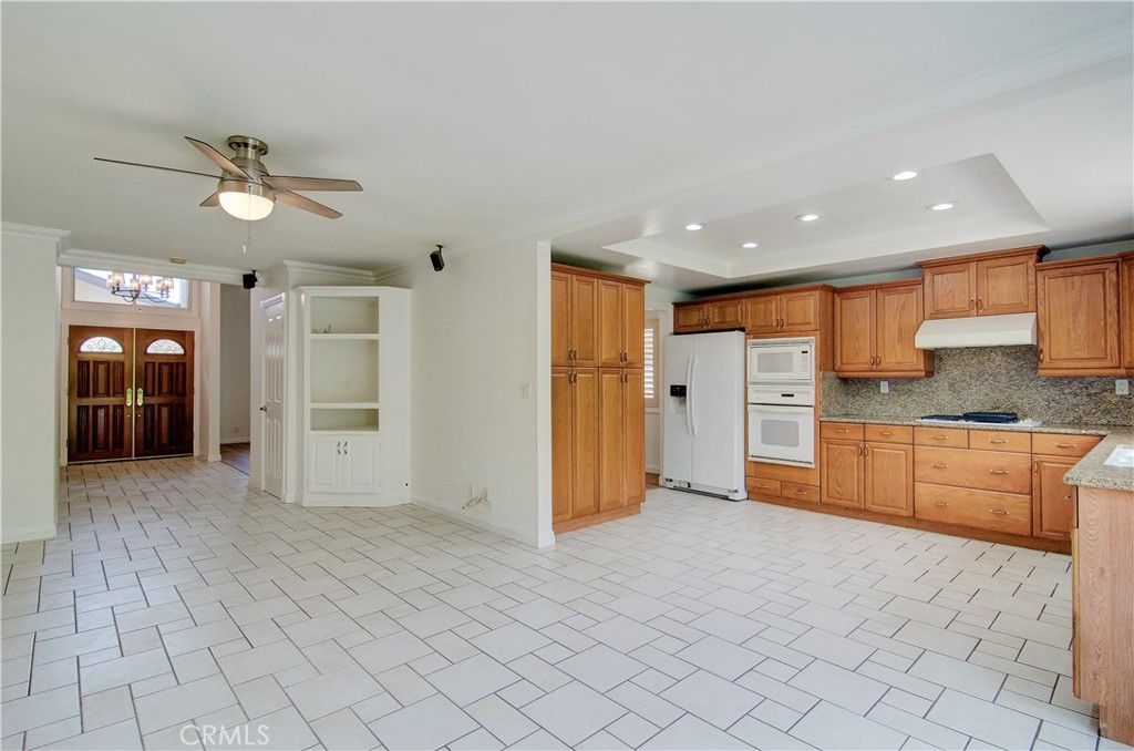 Image 21 of property listing at 4309 Dogwood Avenue, Seal Beach, CA 90740