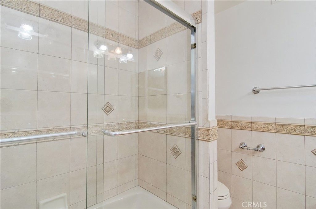 Image 35 of property listing at 4309 Dogwood Avenue, Seal Beach, CA 90740