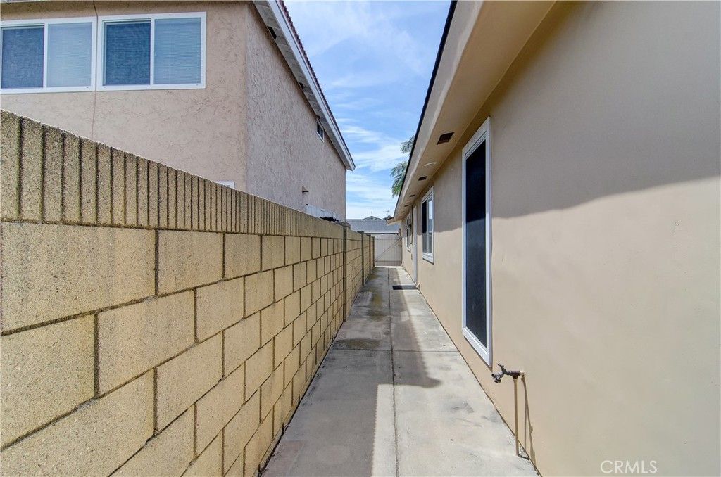 Image 44 of property listing at 4309 Dogwood Avenue, Seal Beach, CA 90740