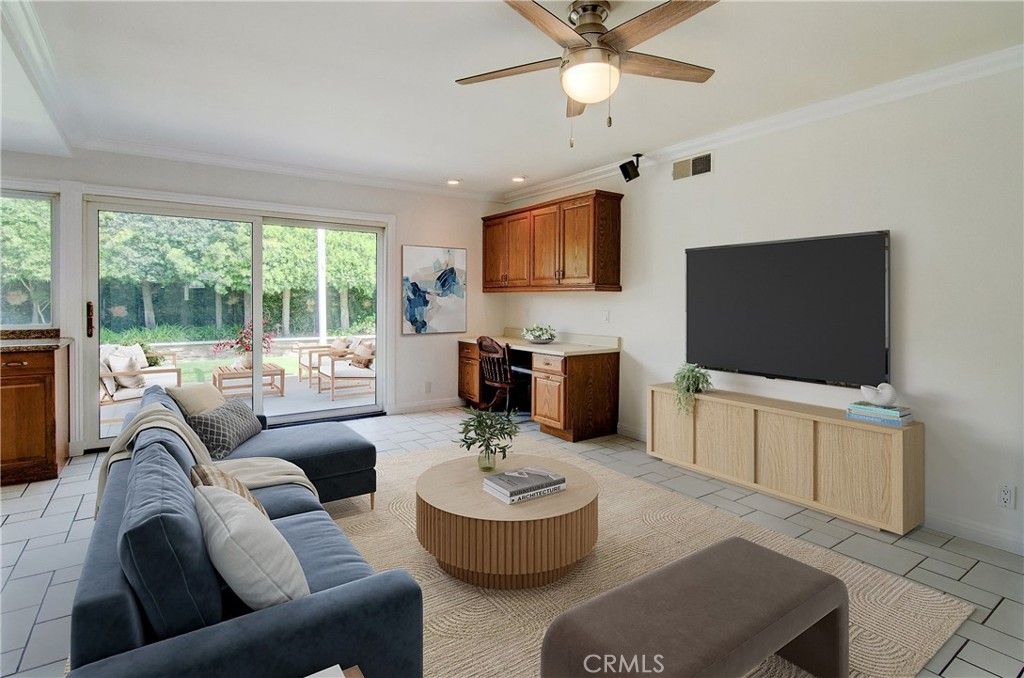 Image 5 of property listing at 4309 Dogwood Avenue, Seal Beach, CA 90740