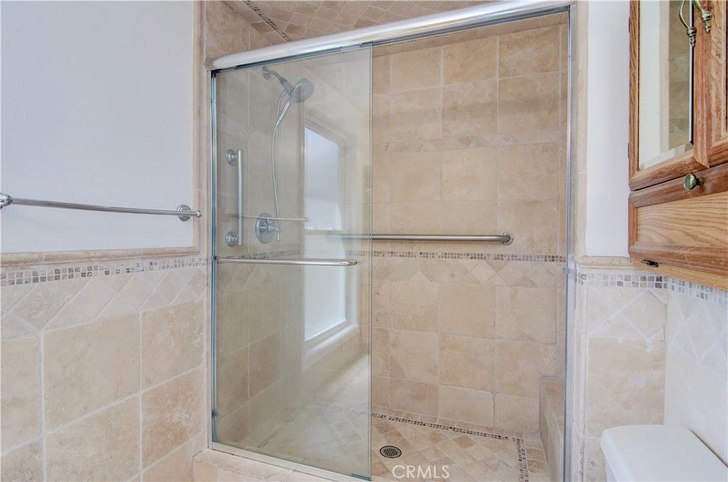 Image 7 of property listing at 4309 Dogwood Avenue, Seal Beach, CA 90740