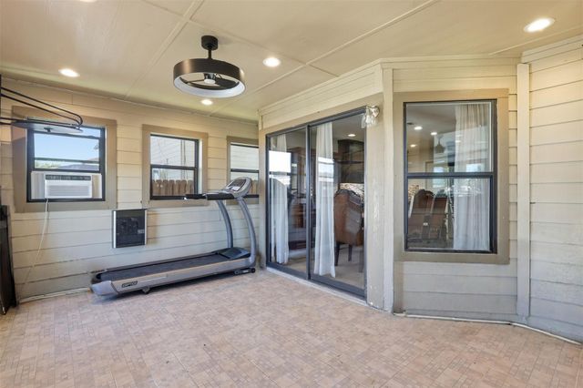 13112 Dearbonne DR, Del Valle, TX 78617