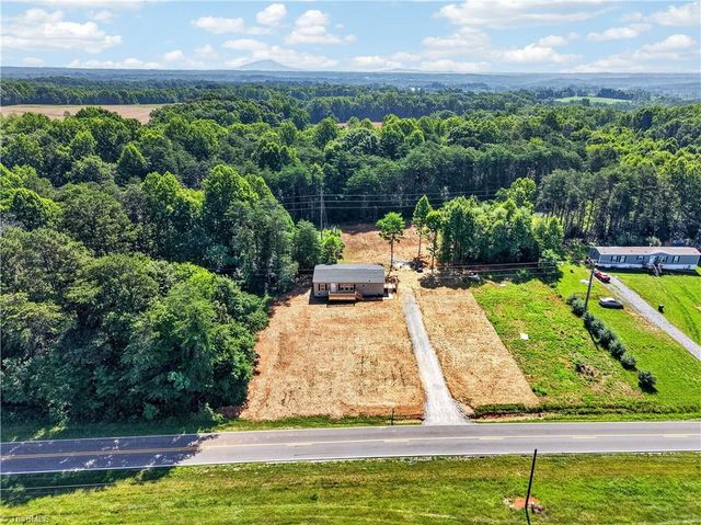3785 Rockford Road, Dobson, NC 27017