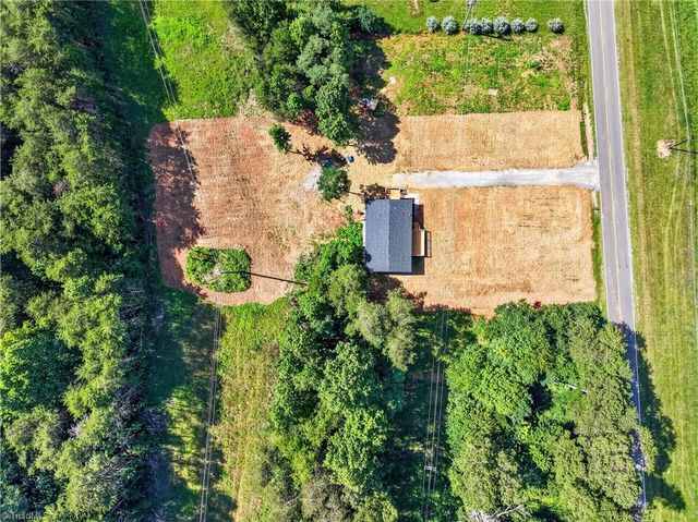 3785 Rockford Road, Dobson, NC 27017