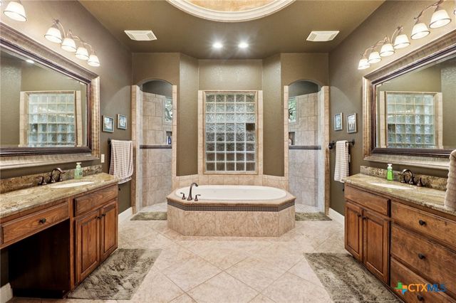 10411 Eiche Circle, New Braunfels, TX 78132