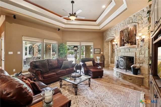 10411 Eiche Circle, New Braunfels, TX 78132