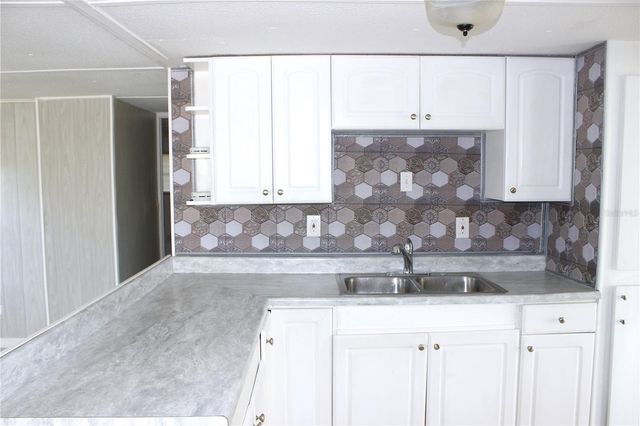1845 DIXIE LANE, Holiday, FL 34690
