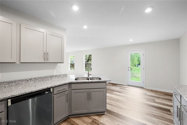 24326 Mastick Road, North Olmsted, OH 44070