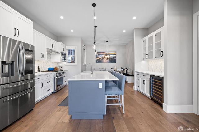 2155 Greenwich Street, San Francisco, CA 94123