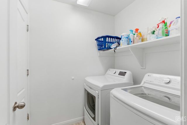 7115 Santana Sun Drive, Bakersfield, CA 93313