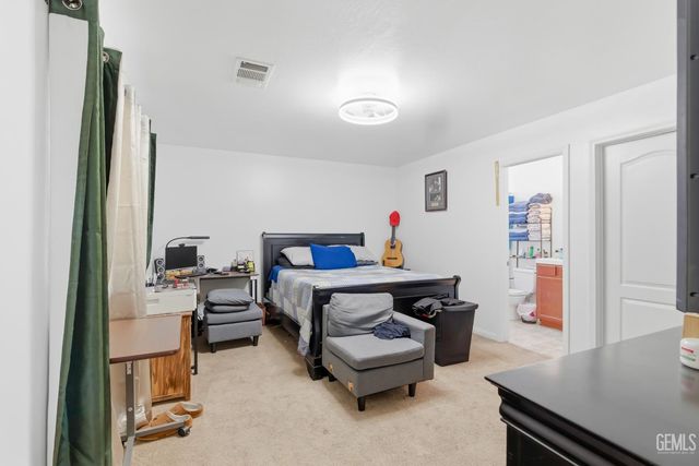 7115 Santana Sun Drive, Bakersfield, CA 93313