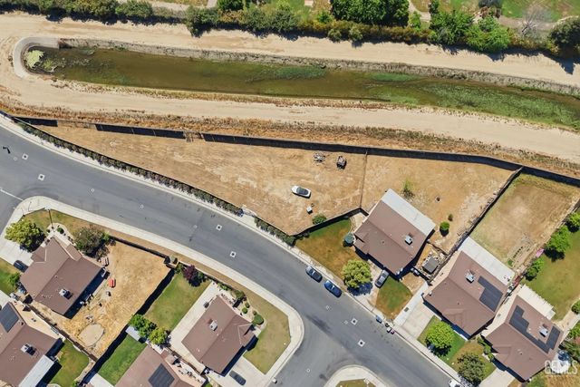 7115 Santana Sun Drive, Bakersfield, CA 93313