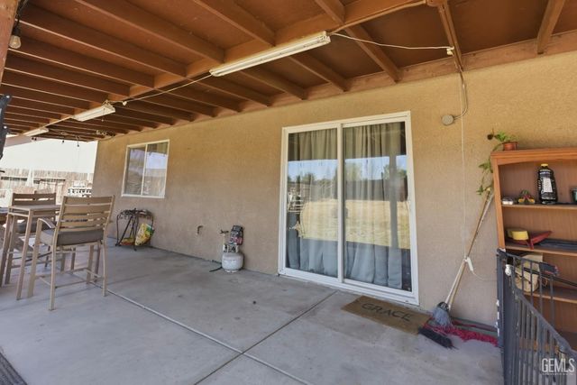 7115 Santana Sun Drive, Bakersfield, CA 93313