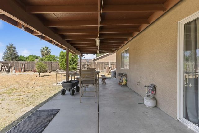 7115 Santana Sun Drive, Bakersfield, CA 93313