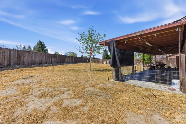 7115 Santana Sun Drive, Bakersfield, CA 93313